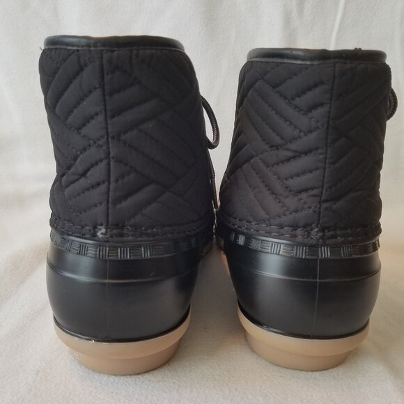 Magellan Outdoors Women Duck Boots Snow Waterproof Black Quilted Size 10 - Picture 5 of 8